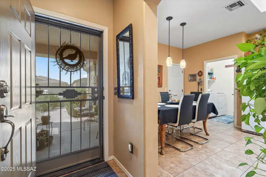 93 E Calle Vivaz, Green Valley, AZ 85614 - Image #3