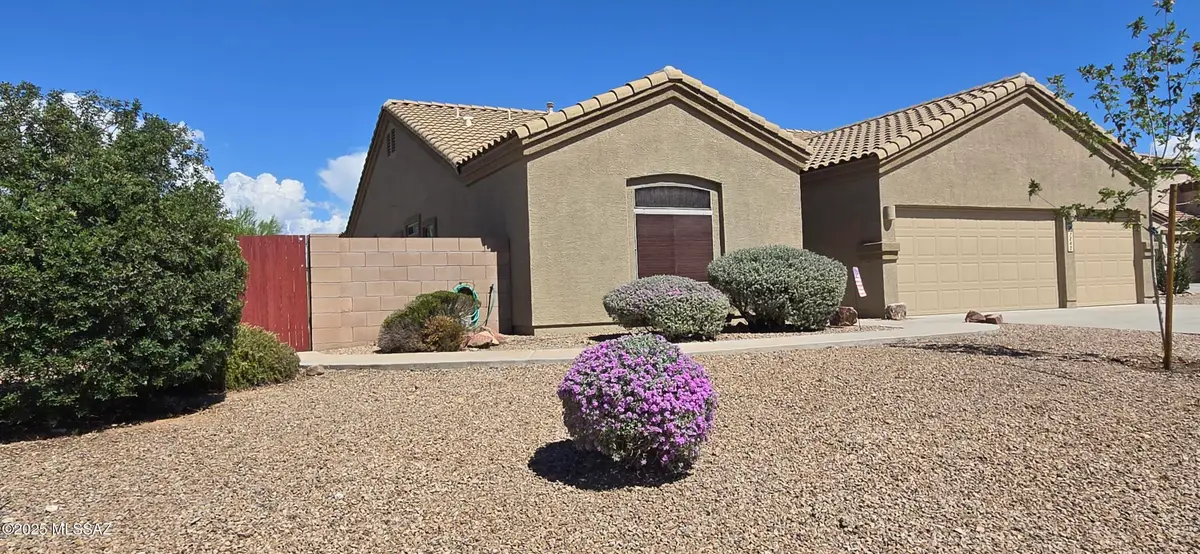 7842 N Maiden Pools Place, Tucson, AZ 85743 - Image #1