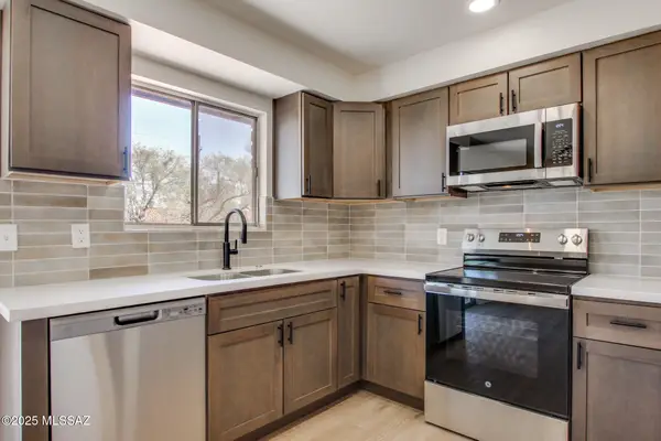 2470 N Shannon Road, Tucson, AZ 85745