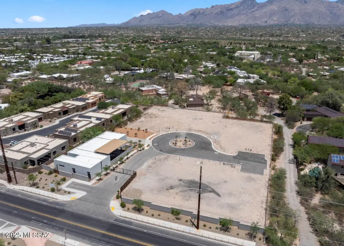 2811 Bella Terraza Court N, Tucson, AZ 85712 - Image #1