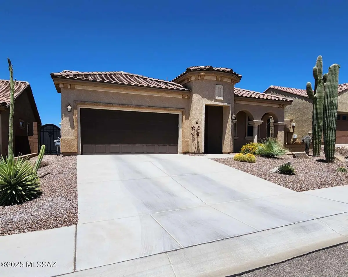 7100 W Cliff Spring Trail, Marana, AZ 85658 - Image #1