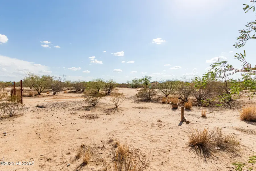 16075 W Quinlin Trail, Tucson, AZ 85735 - Image #2