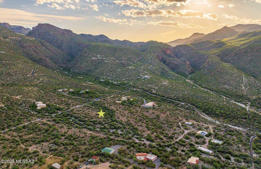 12550 E Horsehead Road, Tucson, AZ 85749 - Image #2