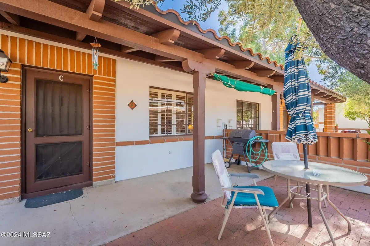 387 S Paseo Quinta, Green Valley, AZ 85614 - Image #1