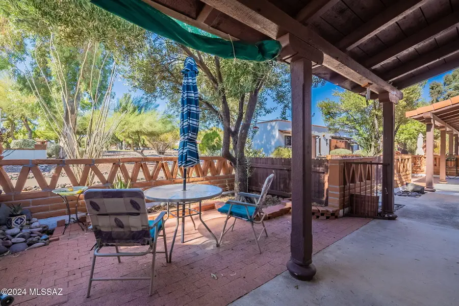 387 S Paseo Quinta, Green Valley, AZ 85614 - Image #2