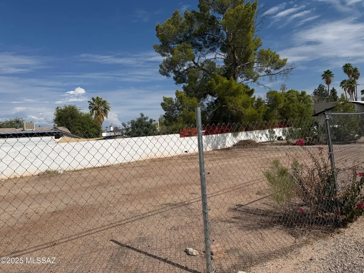3742 E Fairmount Street, Tucson, AZ 85716 - Image #1