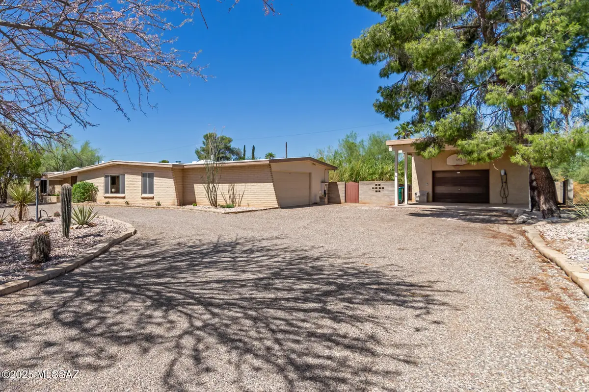 6821 N Cassim Place, Tucson, AZ 85704 - Image #1