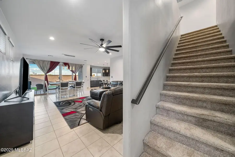 682 W Calle Espadero, Sahuarita, AZ 85629 - Image #2