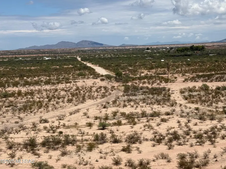 9.93 ac E Taylor Pass, Benson, AZ 85602 - Image #2