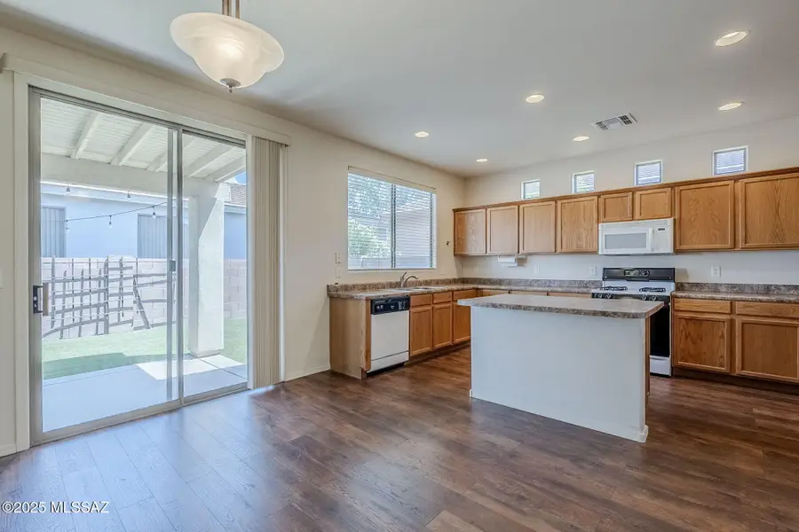 3517 N Camino La Jicarrilla, Tucson, AZ 85712 - Image #3