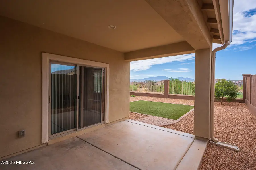913 W Calle Falerno, Sahuarita, AZ 85629 - Image #2