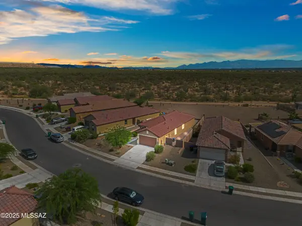 806 W Calle Calca, Sahuarita, AZ 85629