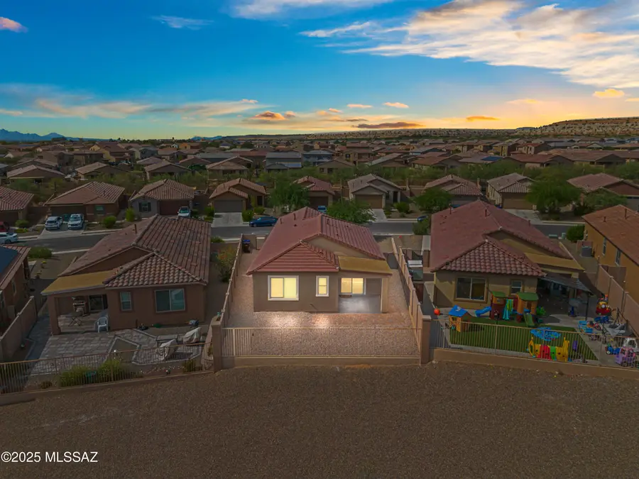 806 W Calle Calca, Sahuarita, AZ 85629 - Image #2