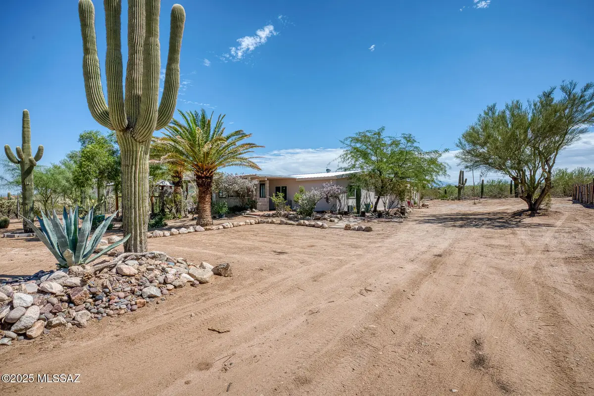 6080 N Bobcat Lane, Picture Rocks, AZ 85743 - Image #1