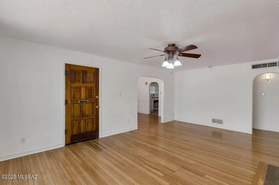 4244 E Kings Road, Tucson, AZ 85711 - Image #2