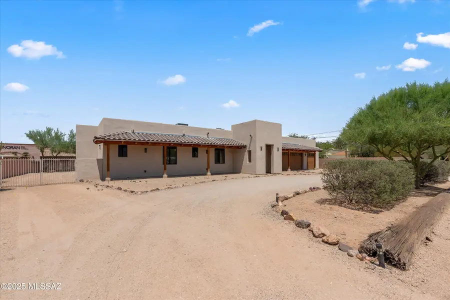 1915 E Lind Road, Tucson, AZ 85719 - Image #2