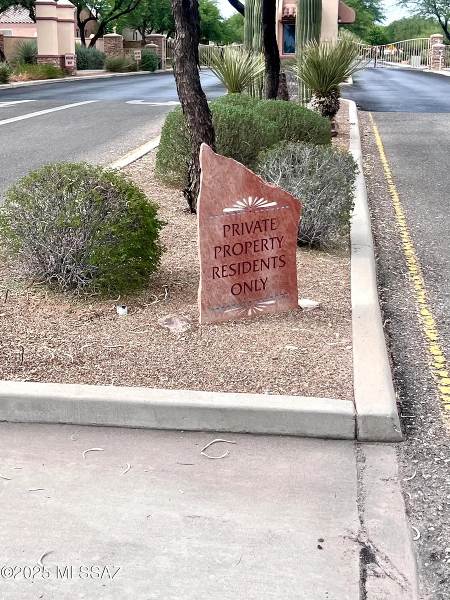 1254 W Calle De Sotelo, Sahuarita, AZ 85629 - Image #2