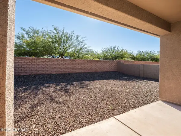 6382 E Via Valdivia, Tucson, AZ 85756