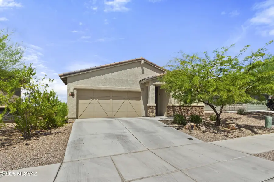 13989 E Golden Oaks Road, Vail, AZ 85641 - Image #2
