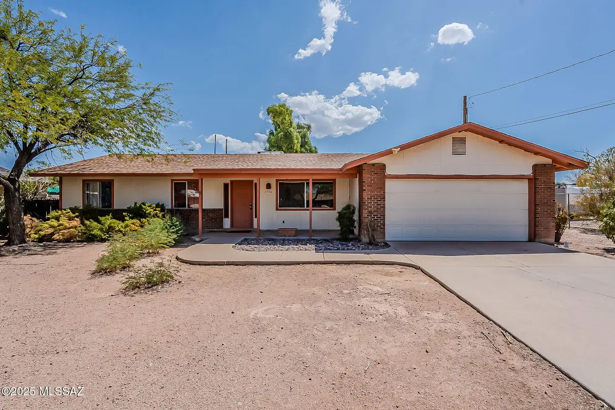 2766 N Desert Avenue, Tucson, AZ 85712 - Image #1