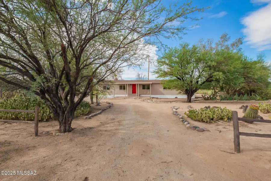 16842 W Calle Carmela, Marana, AZ 85653 - Image #2