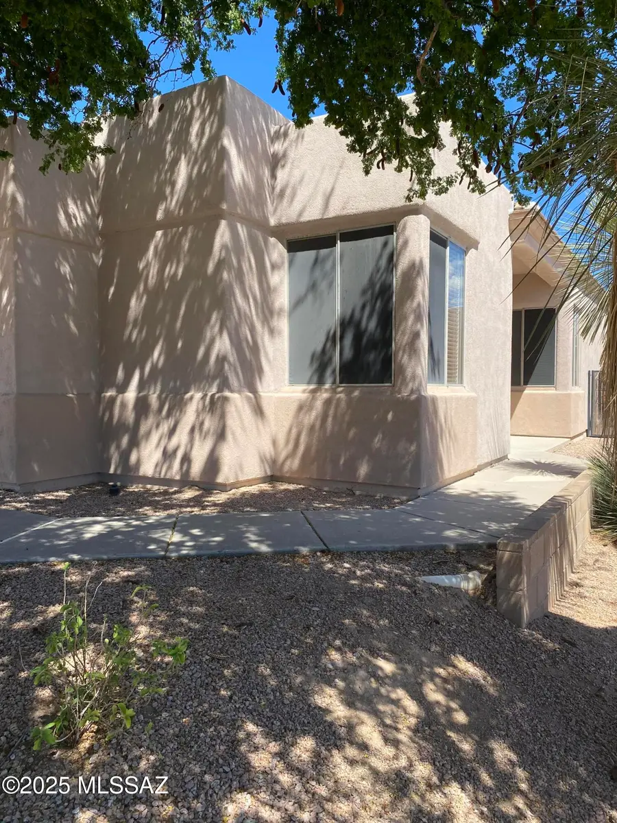 7381 E Placita Luz De La Luna, Tucson, AZ 85715 - Image #3