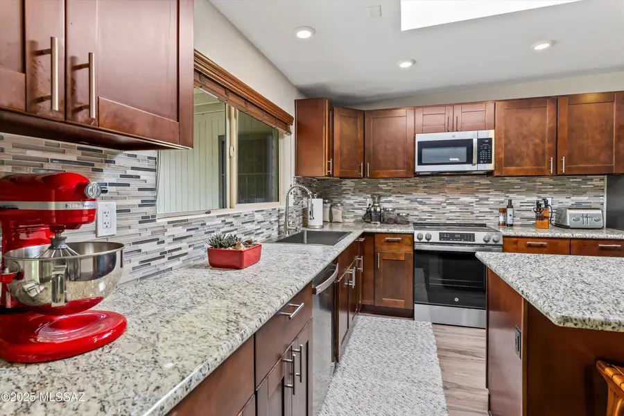 3064 N Homestead Place, Tucson, AZ 85749 - Image #2