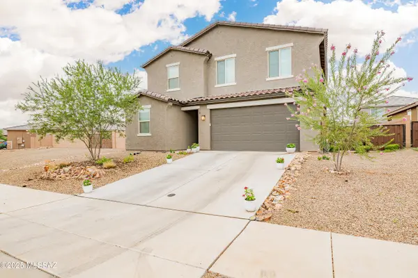 7749 S Crested Spring Drive, Tucson, AZ 85757