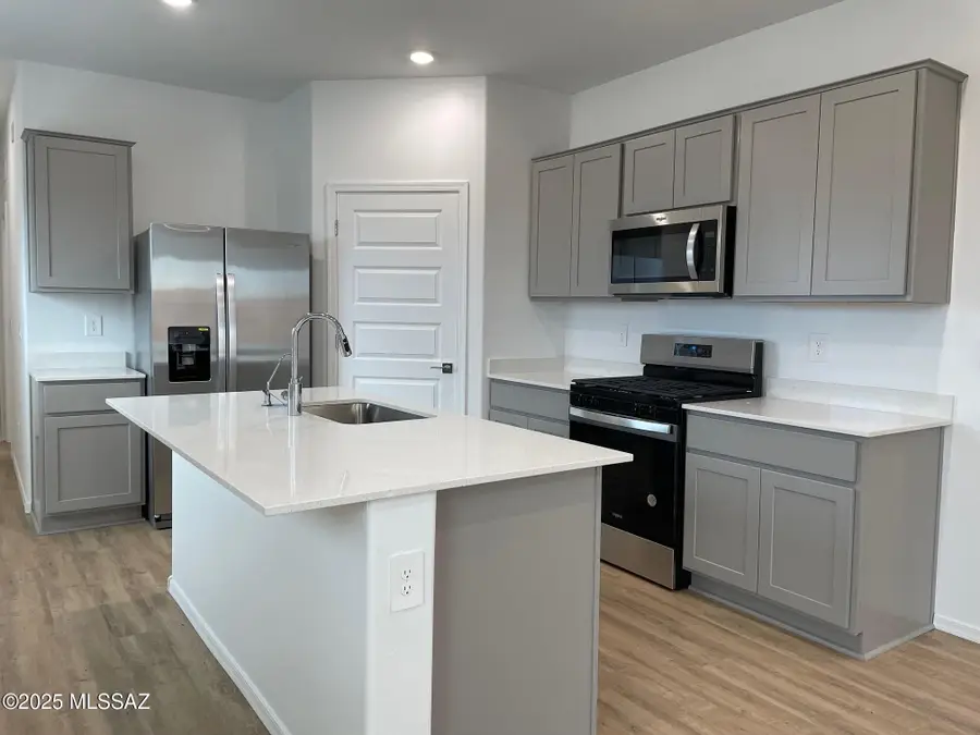 12165 E Morris Carson Drive, Vail, AZ 85641 - Image #2