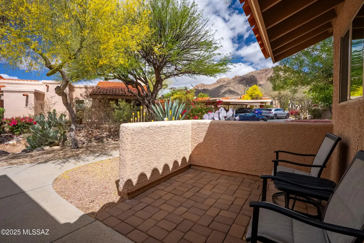 7601 N Calle Sin Envidia, Tucson, AZ 85718 - Image #1