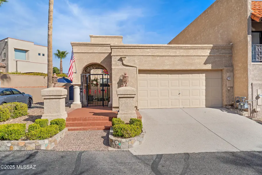 6492 N Green Briar Drive, Tucson, AZ 85718 - Image #3