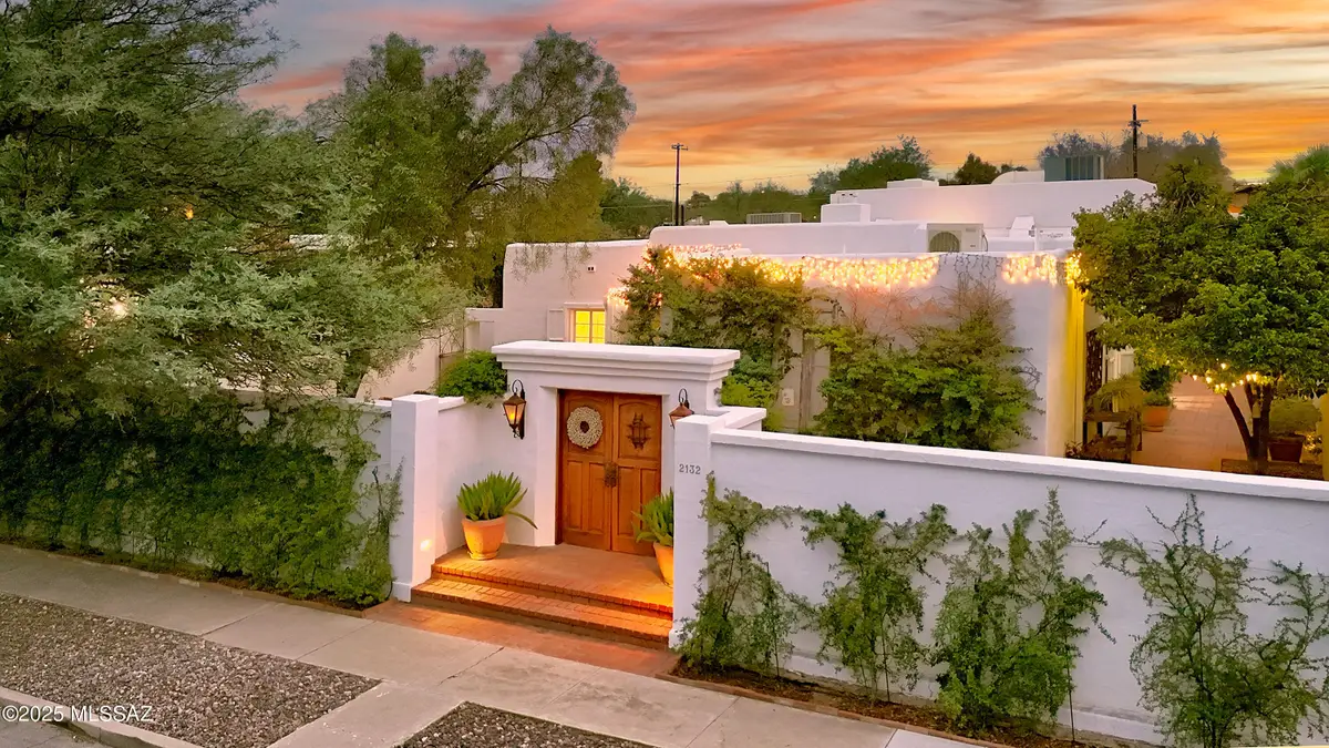 2132 E Mabel Street, Tucson, AZ 85719 - Image #1