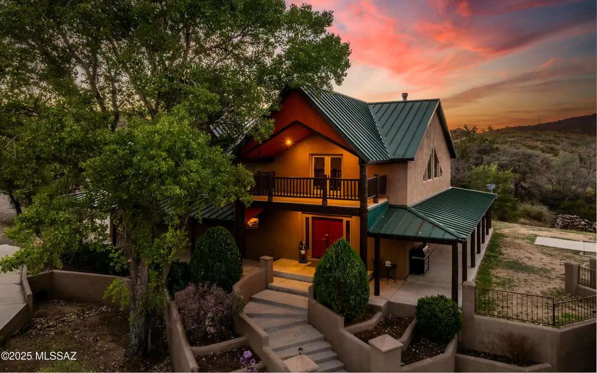 531 S Cody Loop Road, Oracle, AZ 85623 - Image #1