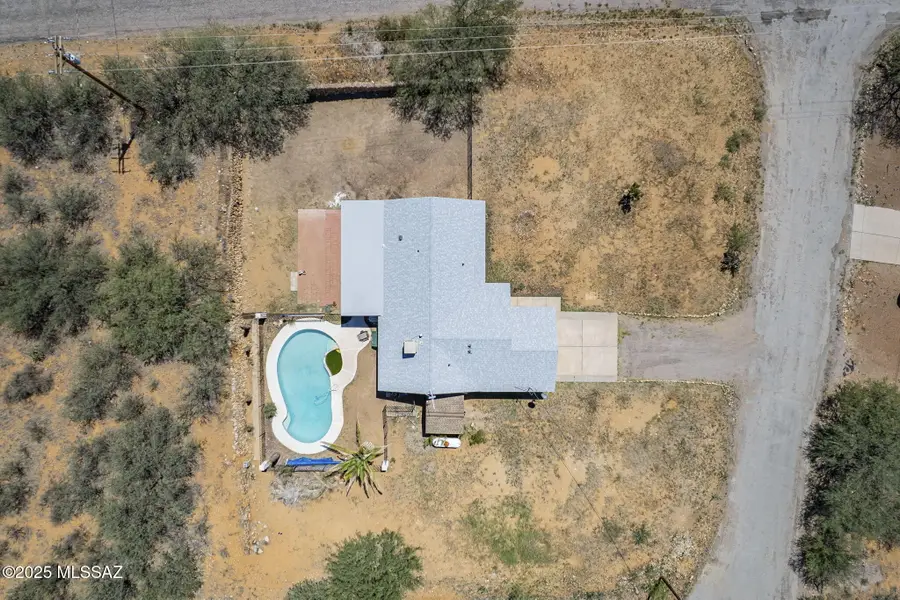 1423 Liga, Rio Rico, AZ 85648 - Image #3