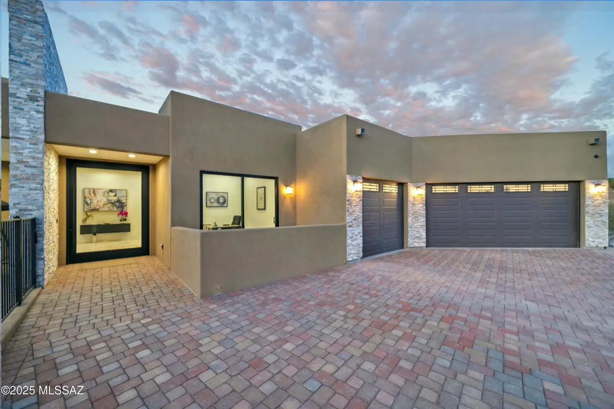 3861 N River Hills Drive, Tucson, AZ 85750 - Image #1