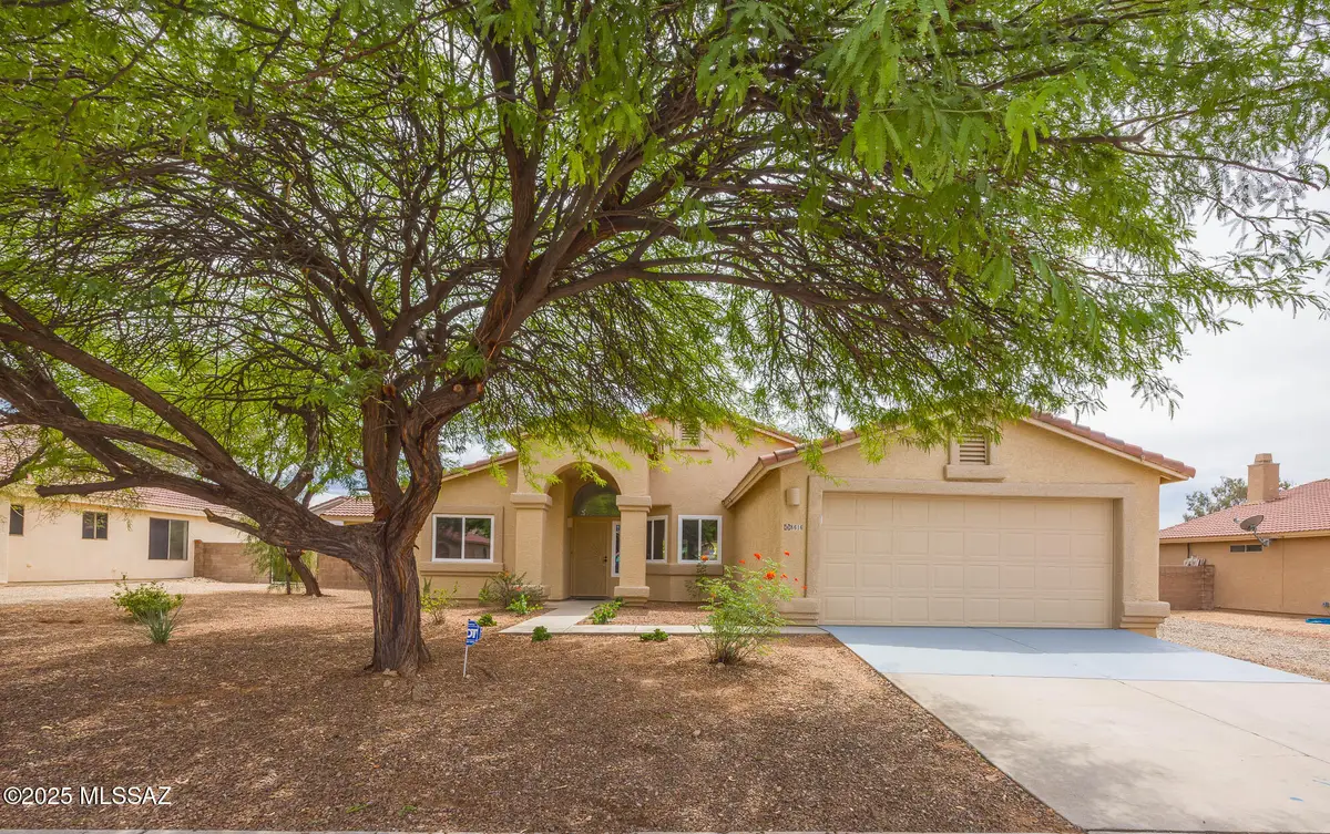 8616 E Esselmont Drive, Tucson, AZ 85747 - Image #1
