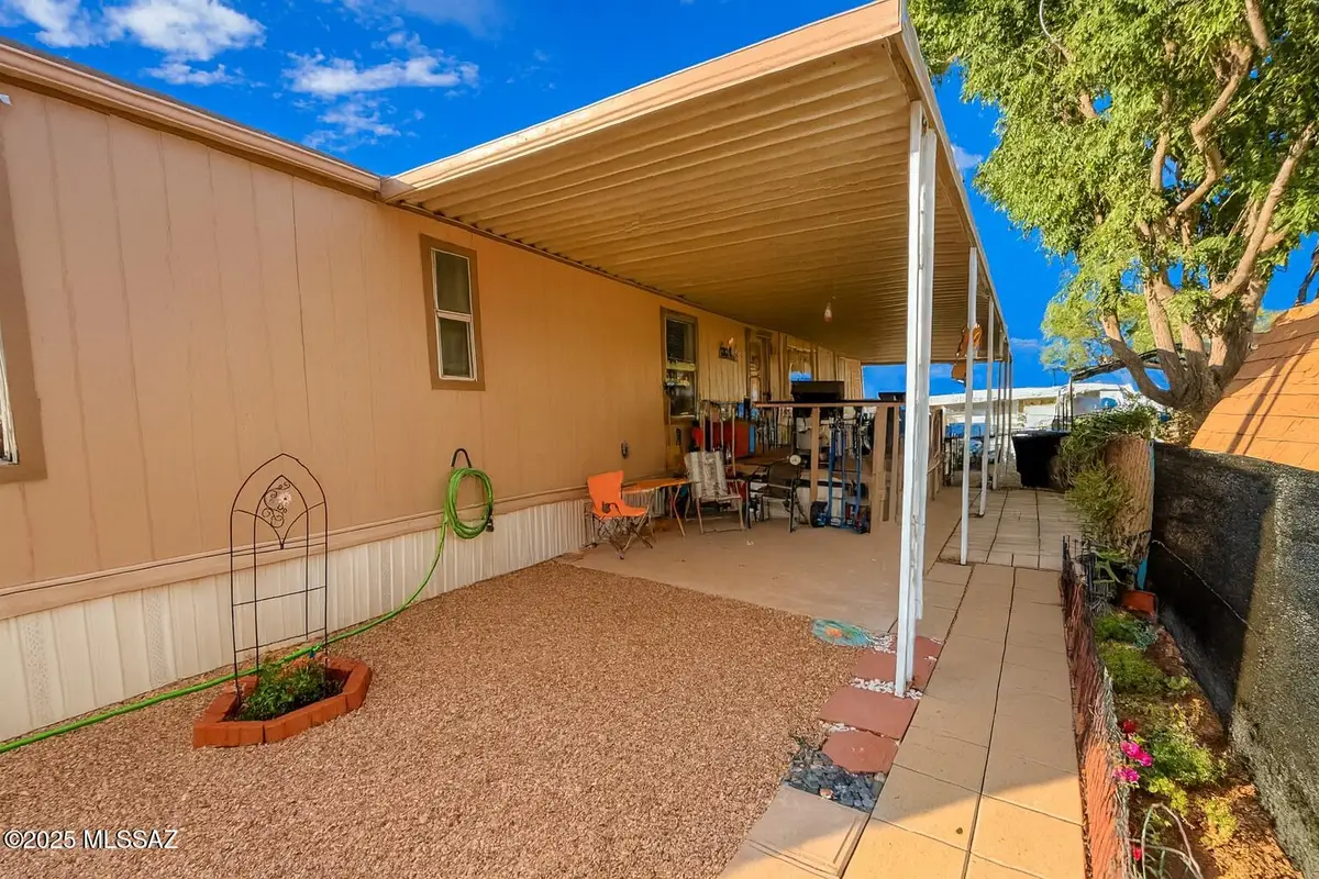 260 S Land Street #15, Benson, AZ 85602 - Image #1