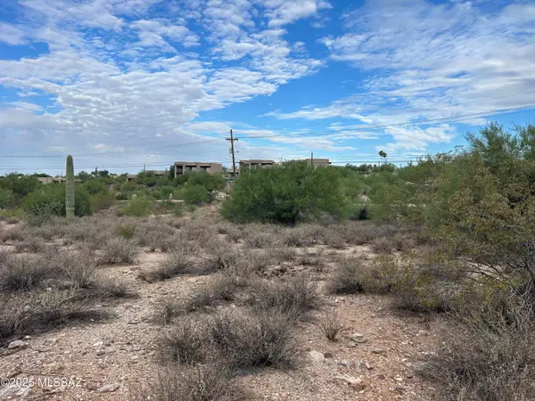 5530 N Hacienda Del Sol Road #4, Tucson, AZ 85718