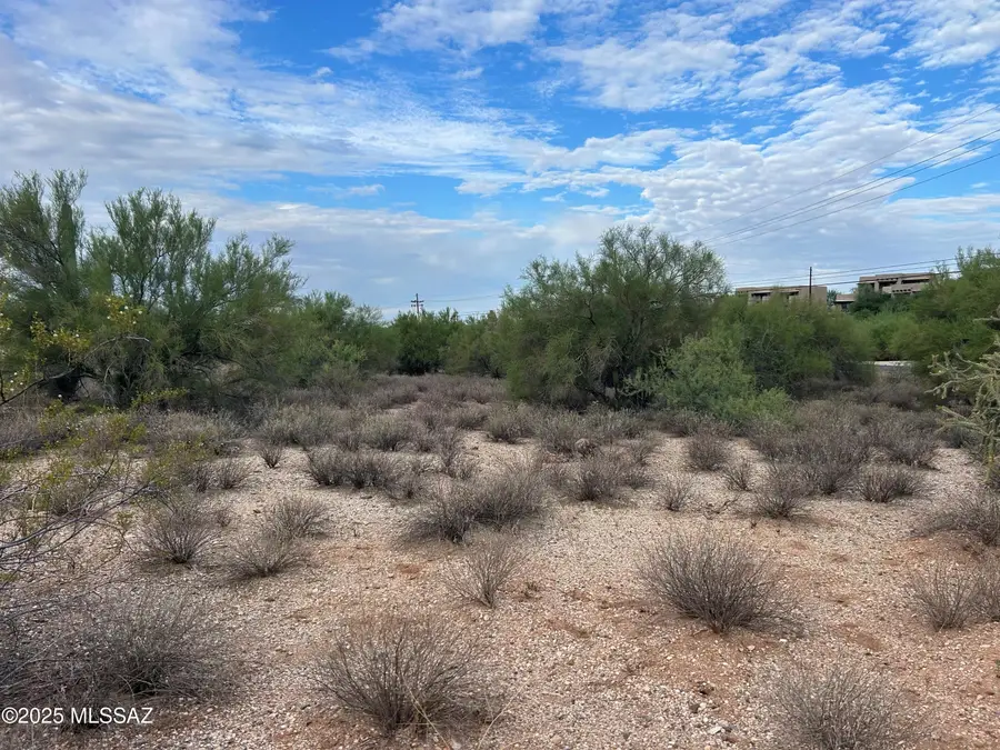 5530 N Hacienda Del Sol, Tucson, AZ 85718 - Image #2