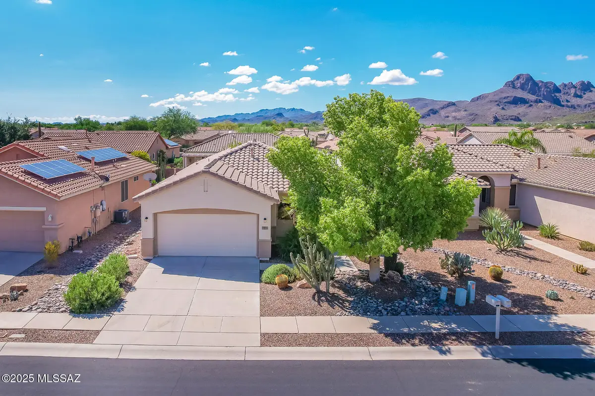 7975 W Blue Heron Way, Tucson, AZ 85743 - Image #1