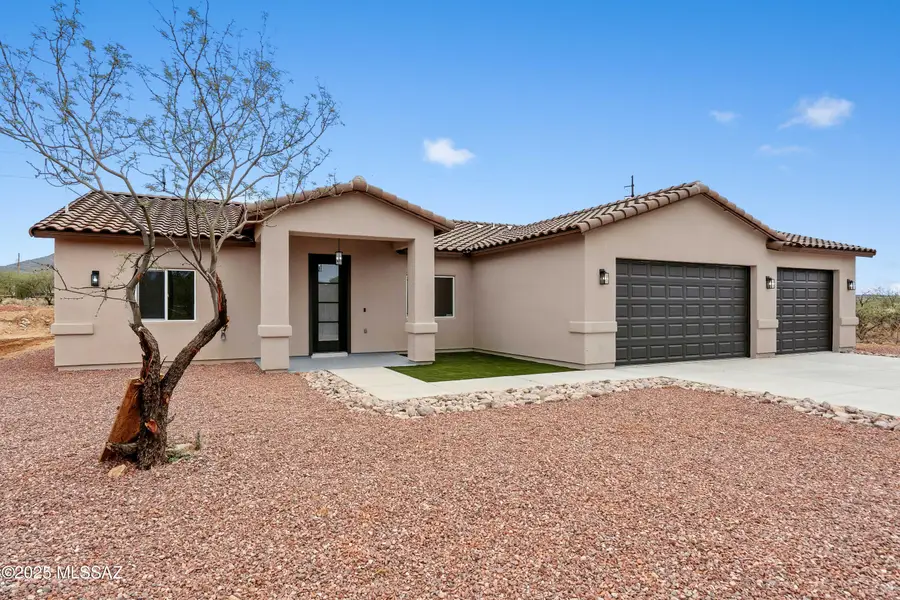 1729 Faro, Rio Rico, AZ 85648 - #2