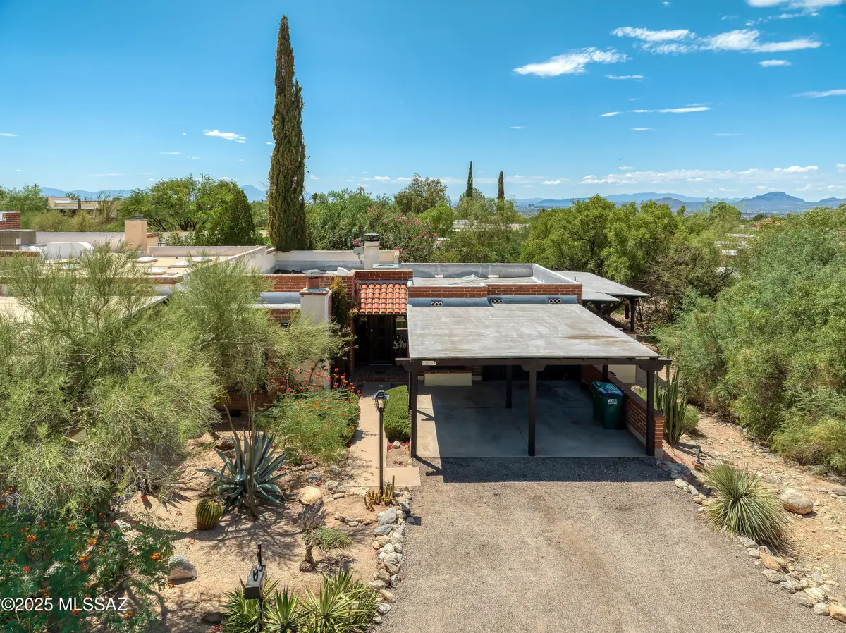 2702 E Avenida De Pueblo, Tucson, AZ 85718 - Image #1
