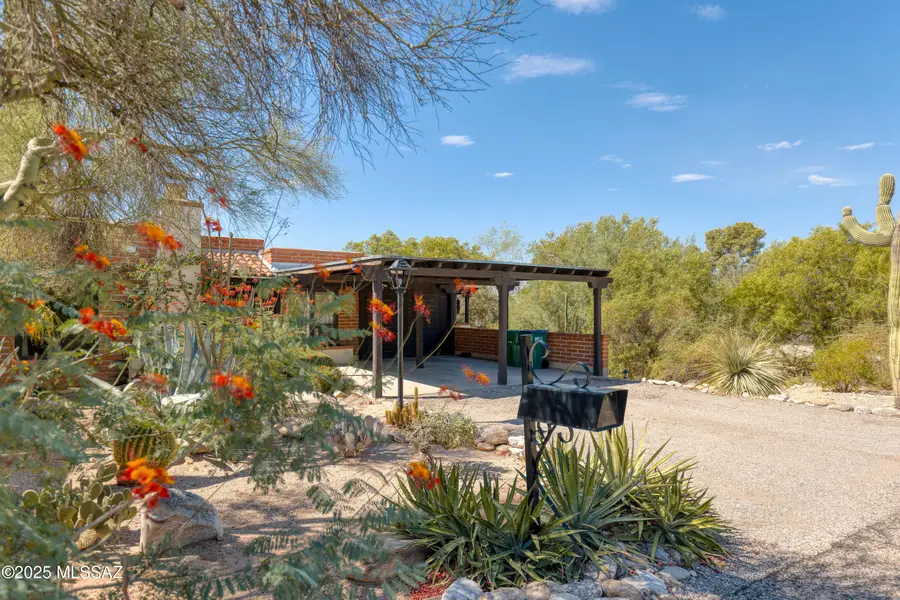 2702 E Avenida De Pueblo, Tucson, AZ 85718 - Image #3