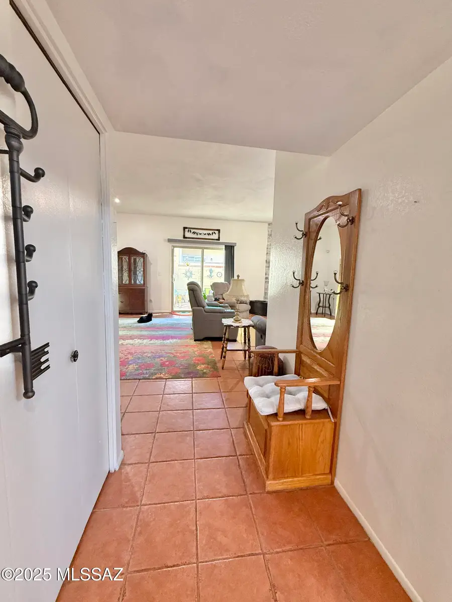 8110 E Rivenoak Circle, Tucson, AZ 85715 - Image #3