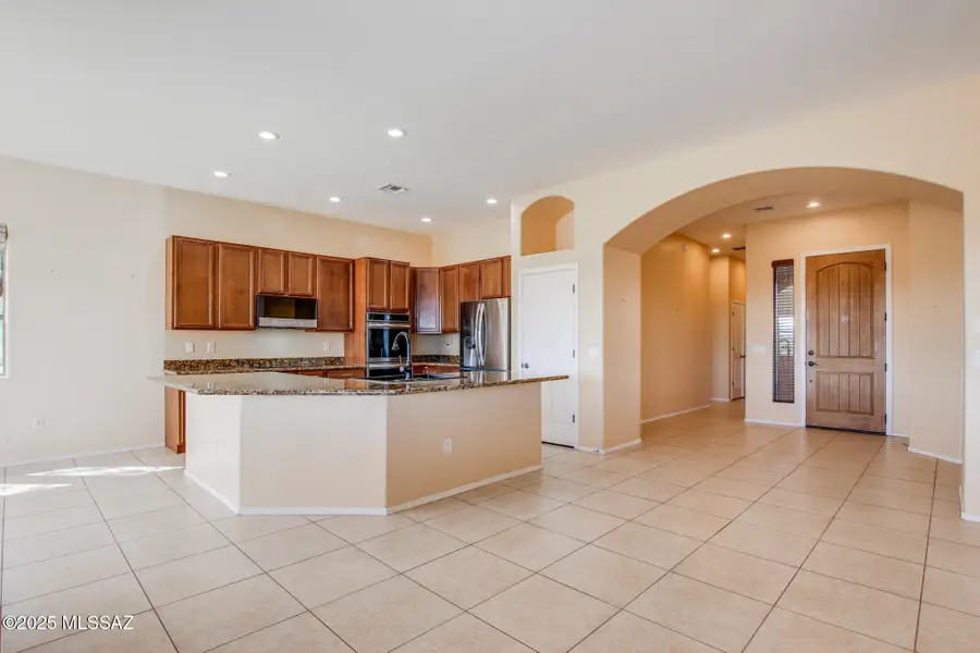 17947 S Deer Lodge Court, Sahuarita, AZ 85629 - Image #2