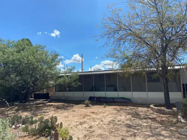 557 E Hillcrest Drive, Benson, AZ 85602