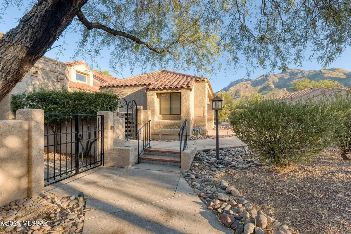 6952 E Cicada Court, Tucson, AZ 85750 - Image #1