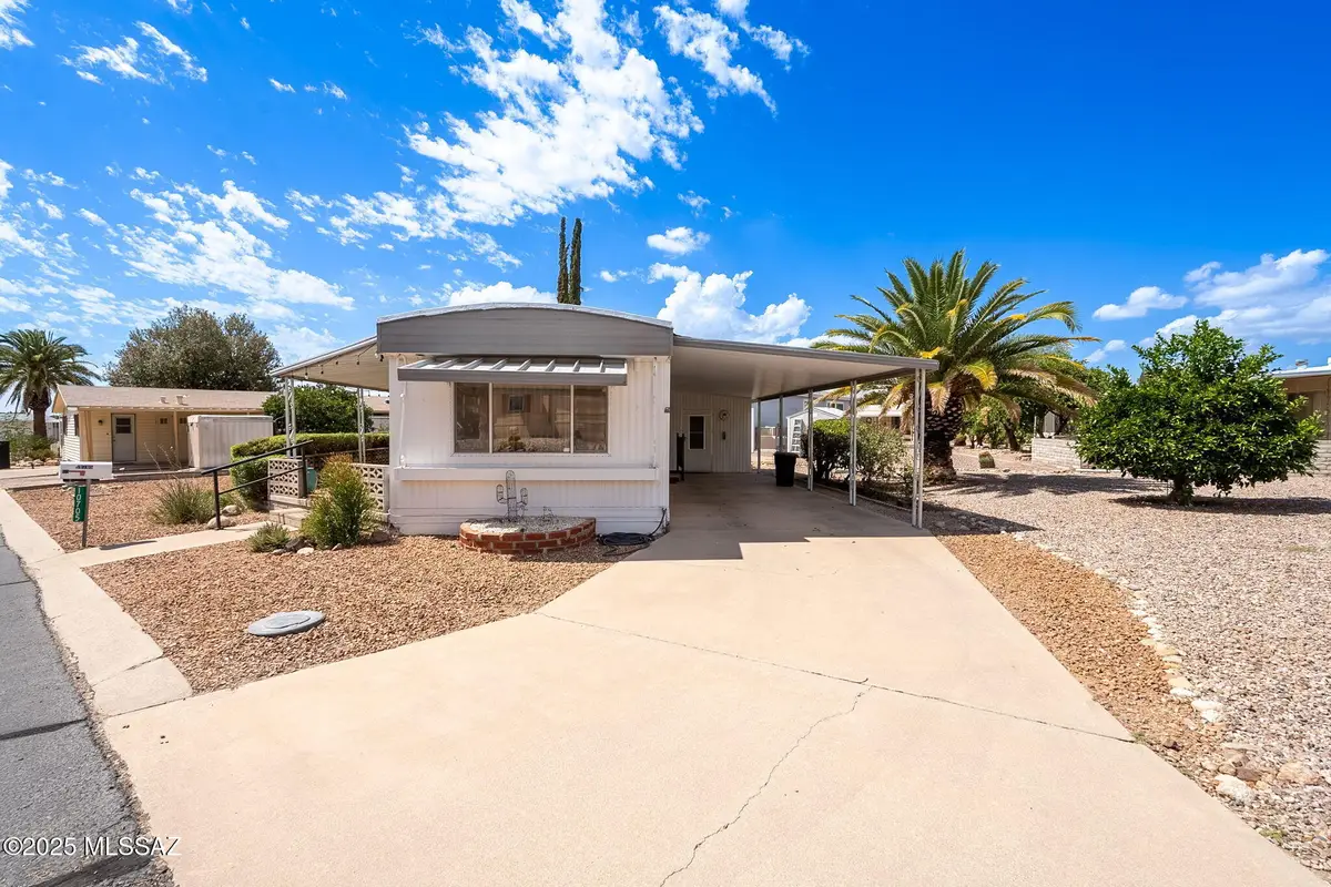 10705 N Mont Blanc Avenue, Oro Valley, AZ 85737 - Image #1