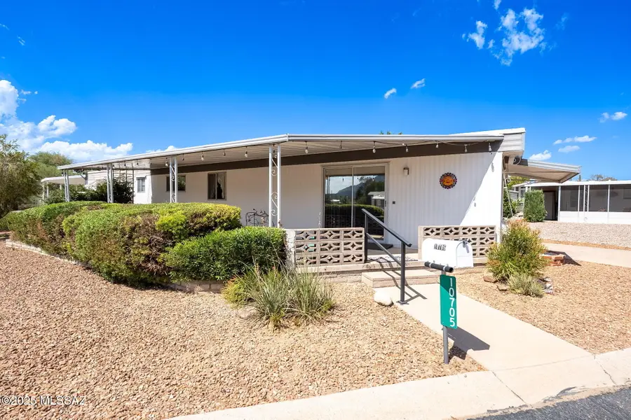 10705 N Mont Blanc Avenue, Oro Valley, AZ 85737 - Image #3
