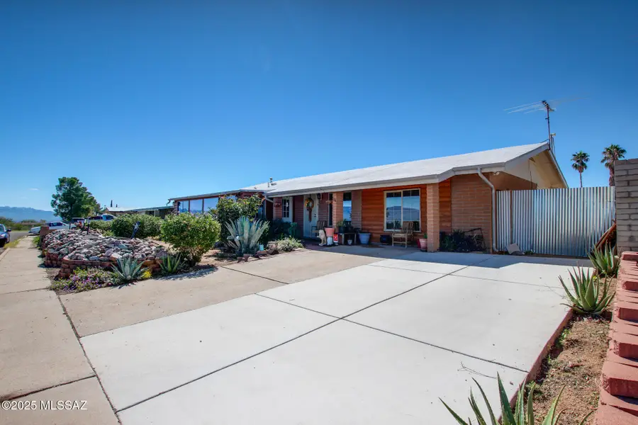 304 E 5th Street, San Manuel, AZ 85631 - Image #2